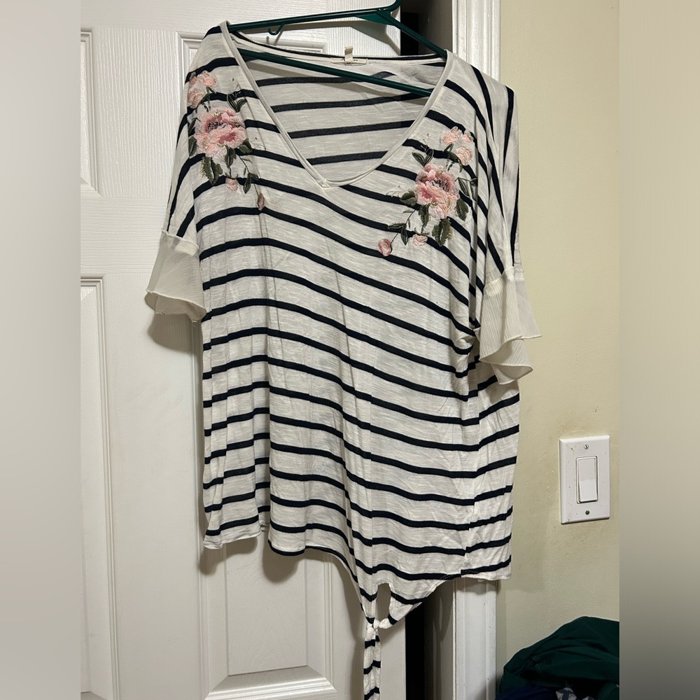 Maurice’s shirt